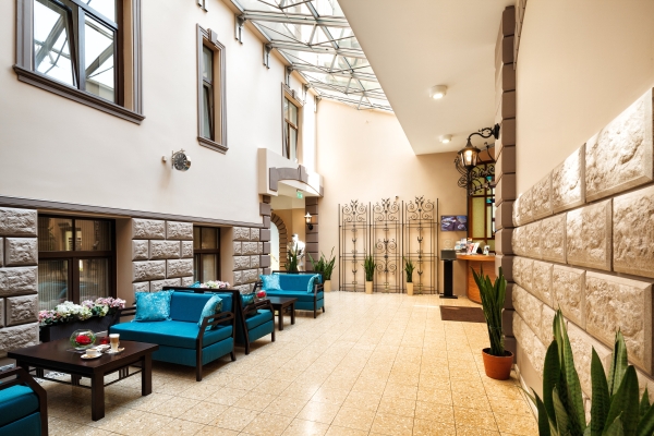Hotel City Teater